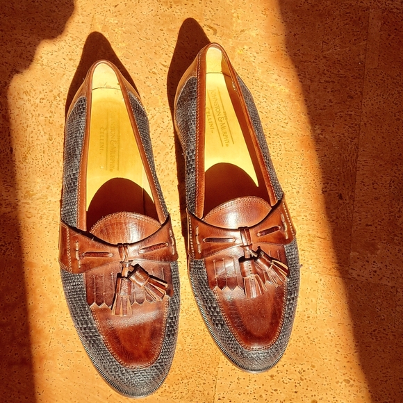 Black and Brown Johnston and Murphy Italian Loafers - Picture 3 of 9